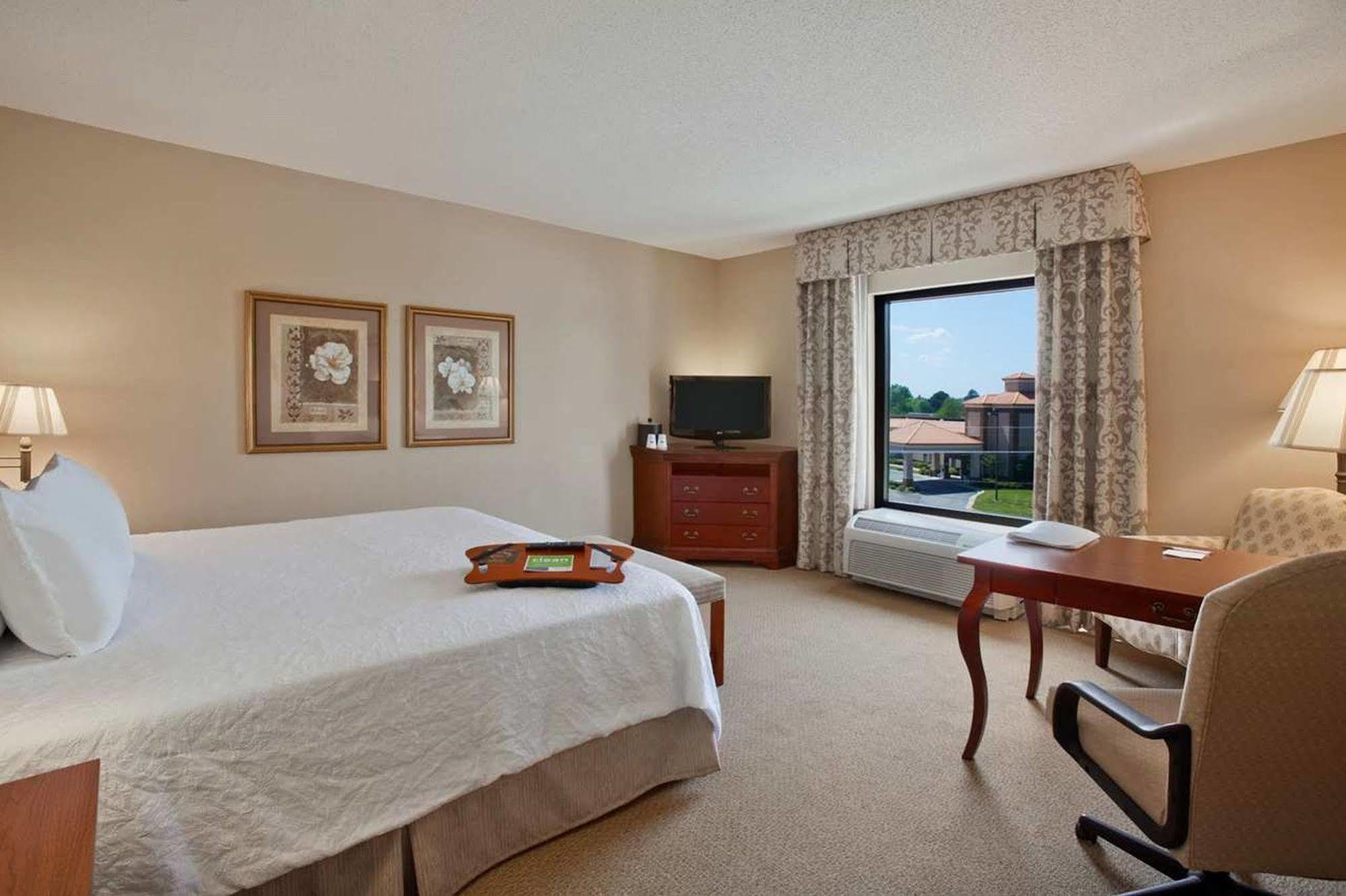 Hampton Inn Dunn Cameră foto